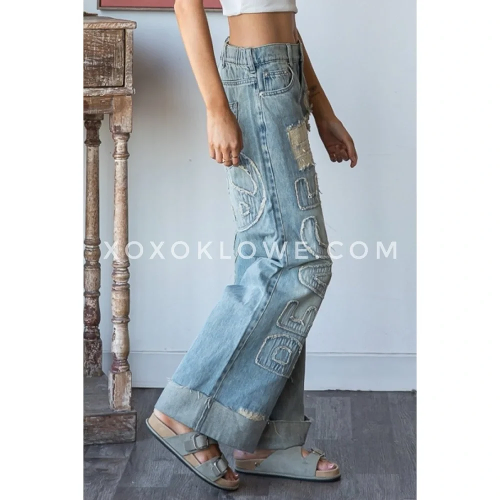 Oli & Hali Peace Patched & Lettered Distressed Y2K Loose Fit Jeans - Picture 4 of 11